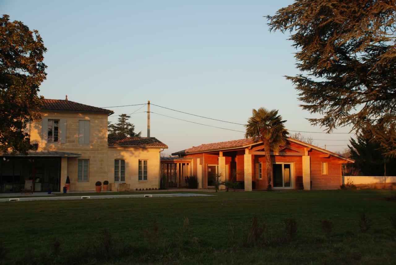 Les Ambeles Bed & Breakfast Saint-Magne-de-Castillon Bagian luar foto
