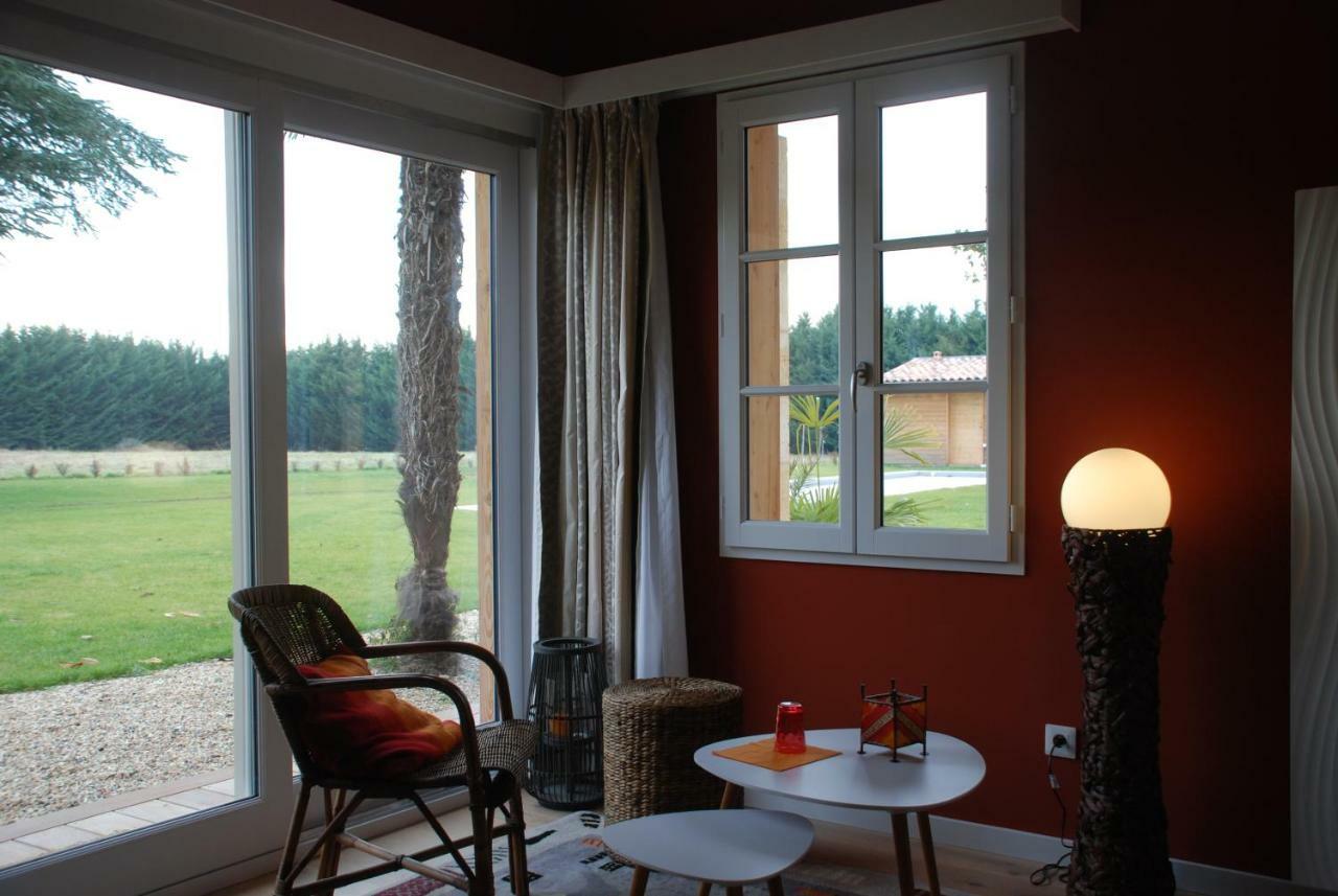 Les Ambeles Bed & Breakfast Saint-Magne-de-Castillon Bagian luar foto